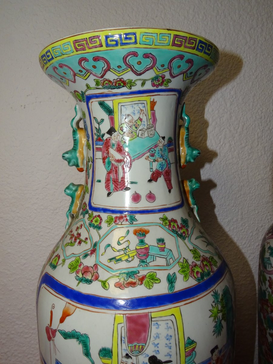 Pair Of Large Famille Rose Porcelain Vases, Qianlong Qing Dynasty, 1736-1795-photo-3