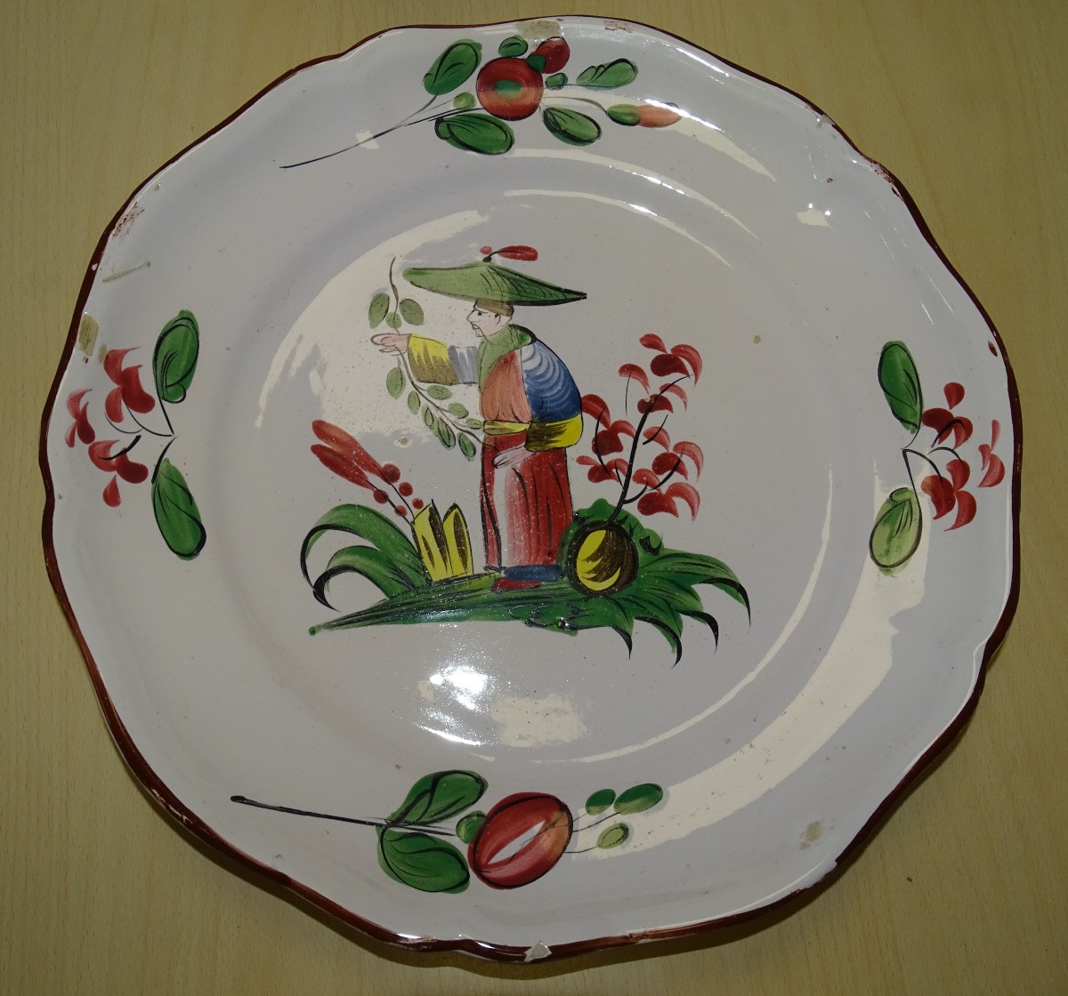 Large XVIIIth Century Faience Des Islettes Chinese Decor 31 Cm