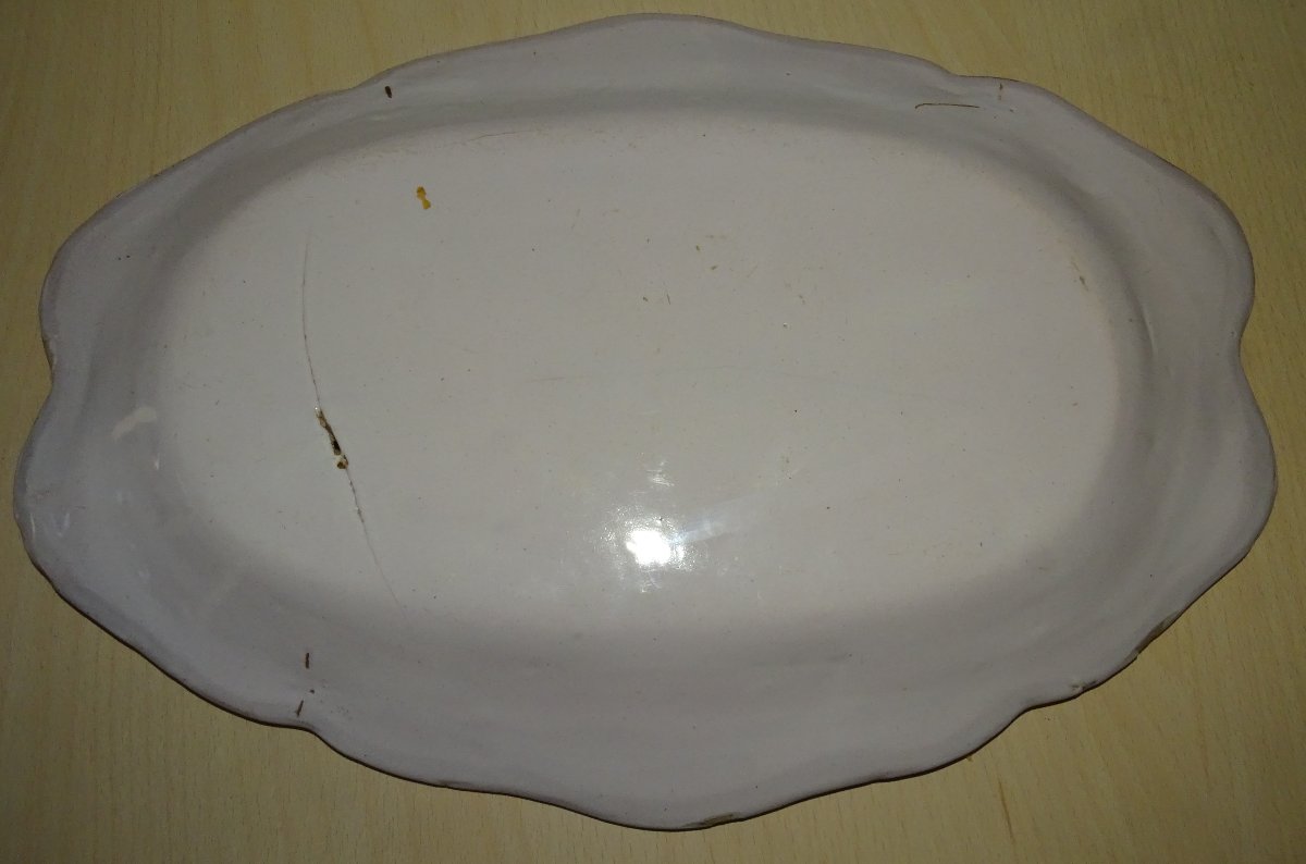 Plat blanc en faïence de MOUSTIERS ou VARAGES XVIIIeme-photo-2