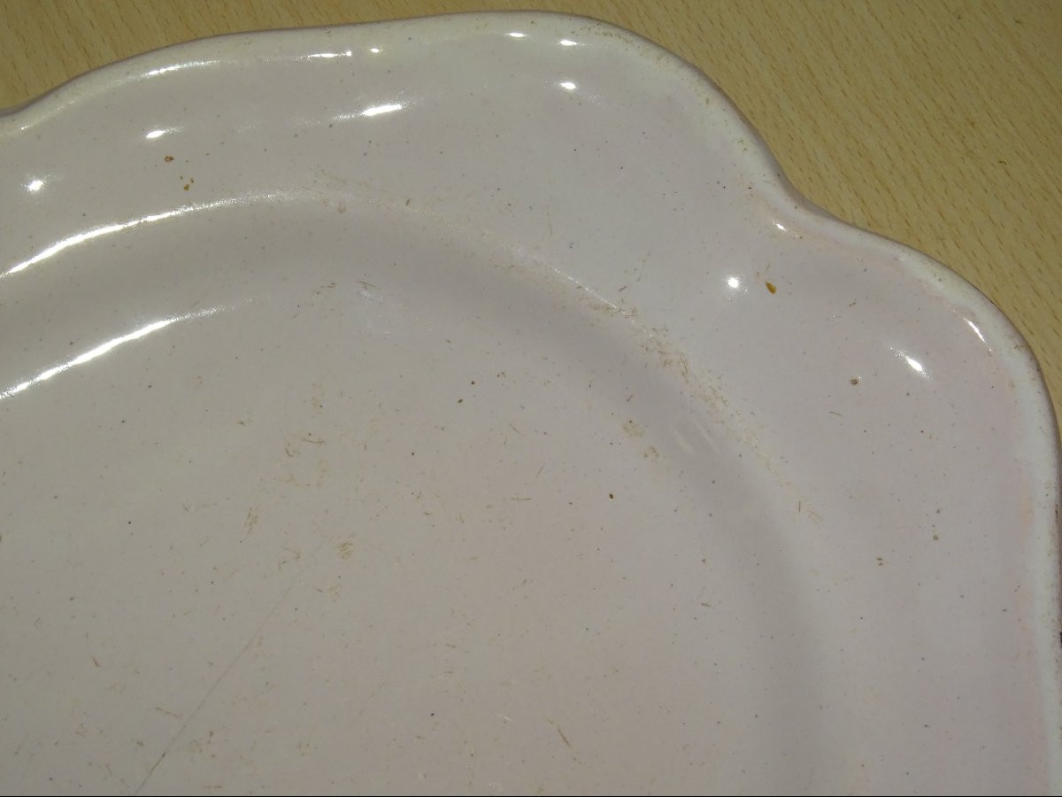 Plat blanc en faïence de MOUSTIERS ou VARAGES XVIIIeme-photo-1