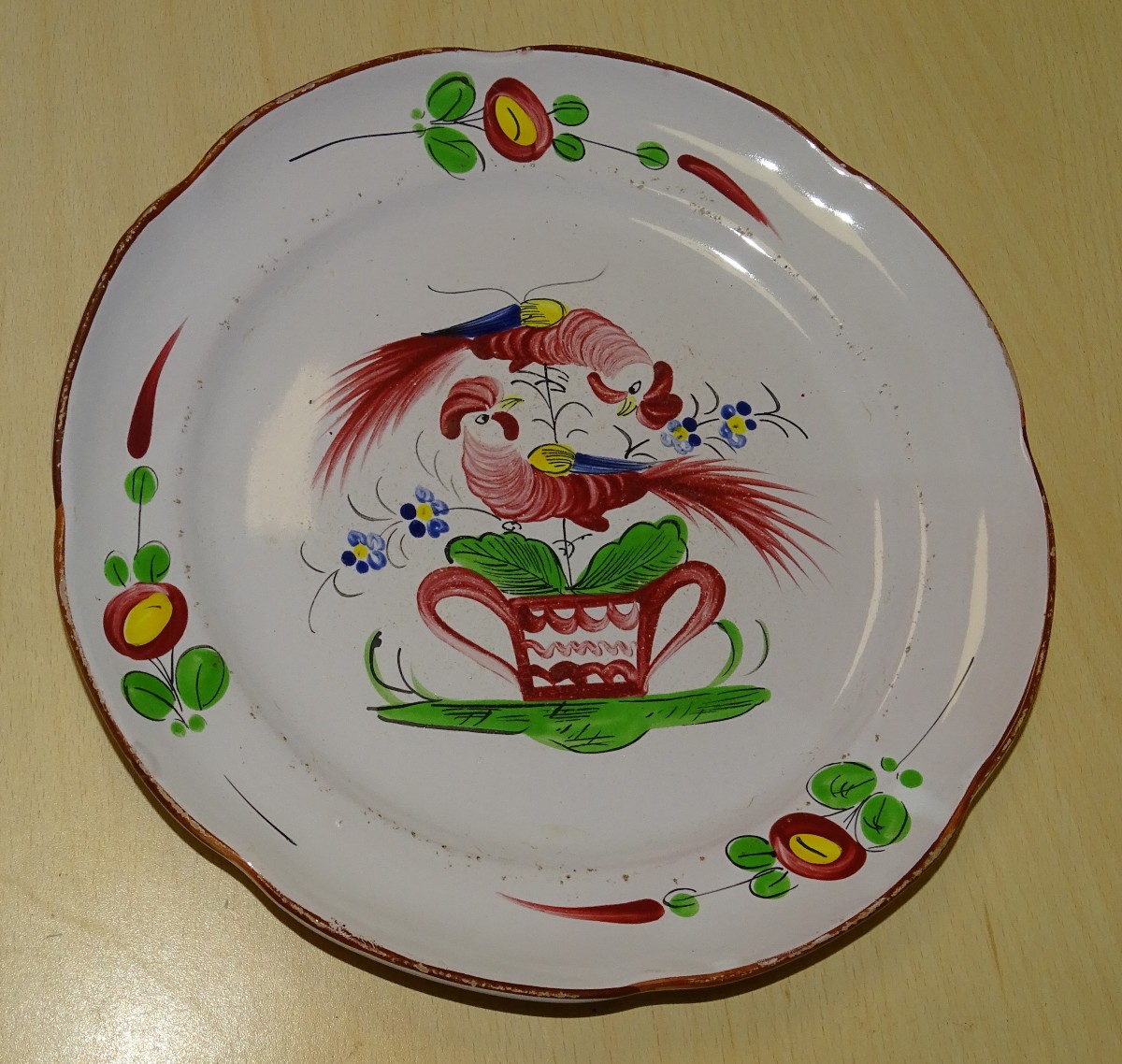Plate From Islettes - Decorated With 2 Roosters And A Basket - 19th Century