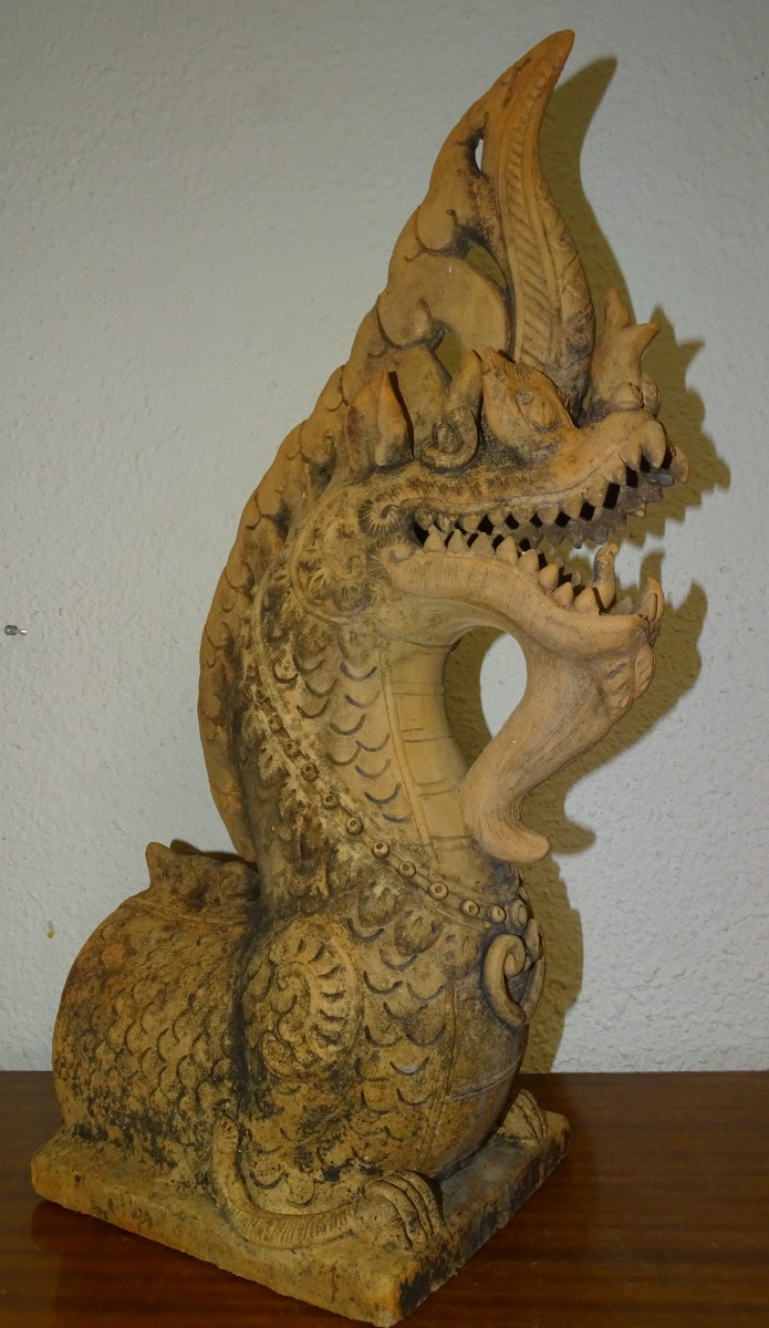 Faîtage de toit de temple à tête de dragon, Sukhothaï, XIXème