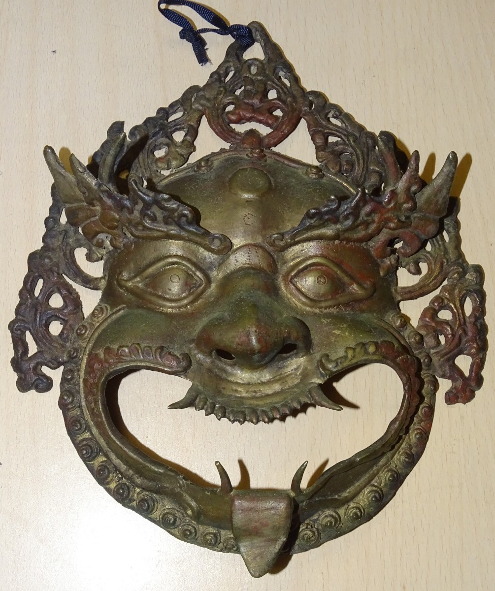 Masque rituel en bronze de Mahakala, Divinité protectrice du Vajrayana, Fin XIXè