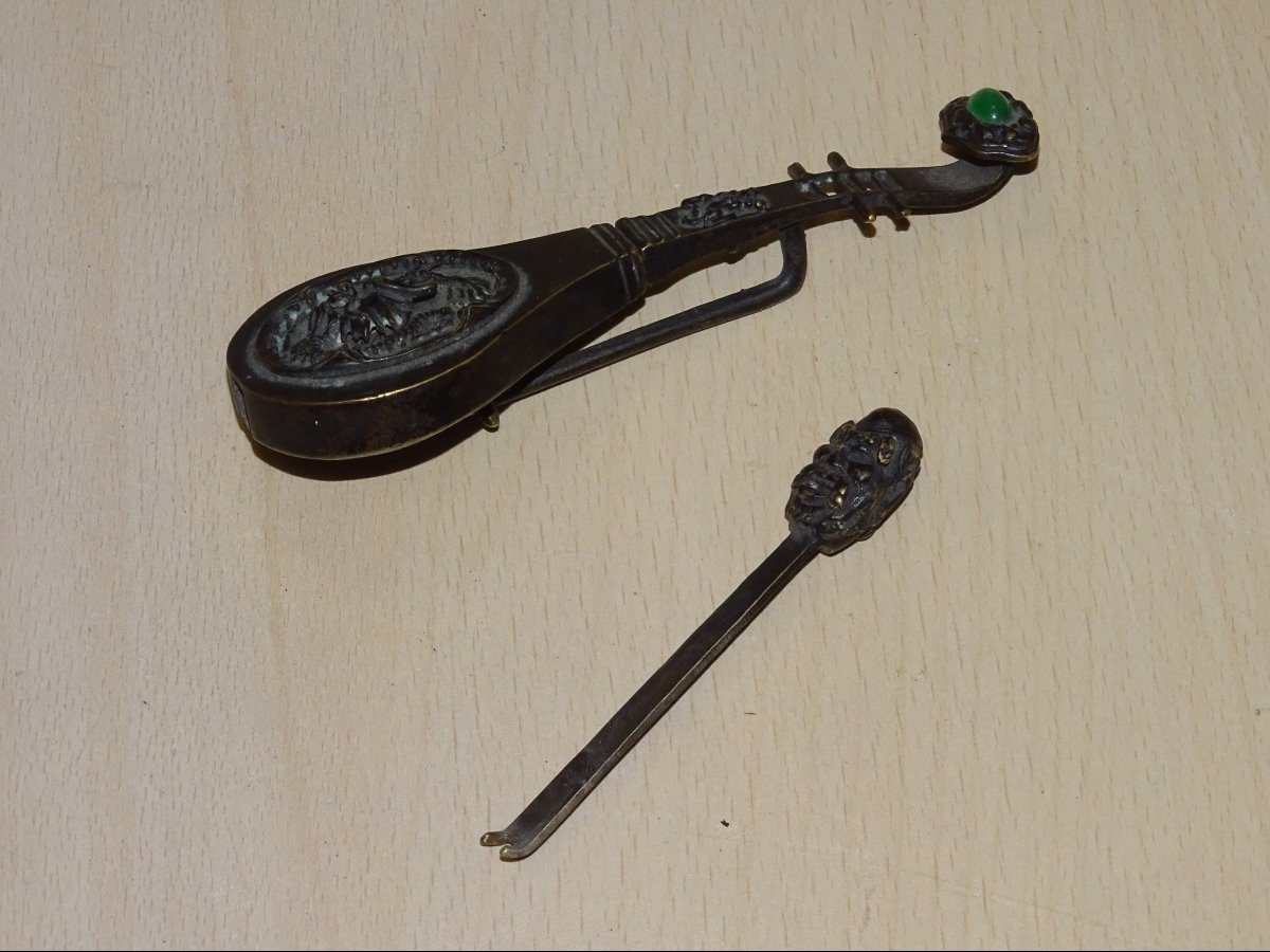 Serrure à luth chinoise en bronze XIXe siècle, clé motif dragon et phénix-photo-1