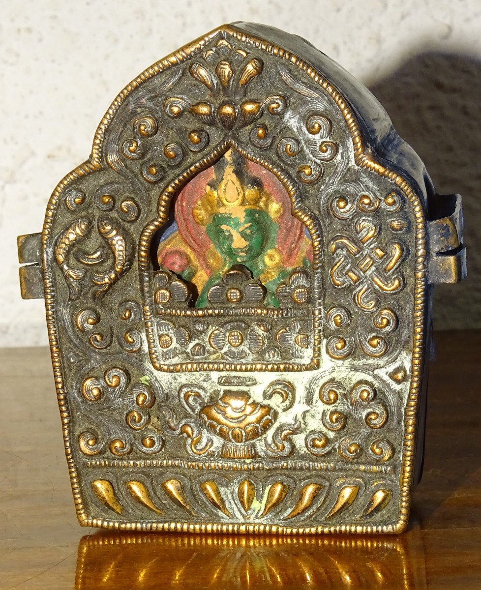 Ancient Tibetan Ghau Reliquary - Tsa-tsa Bhairava