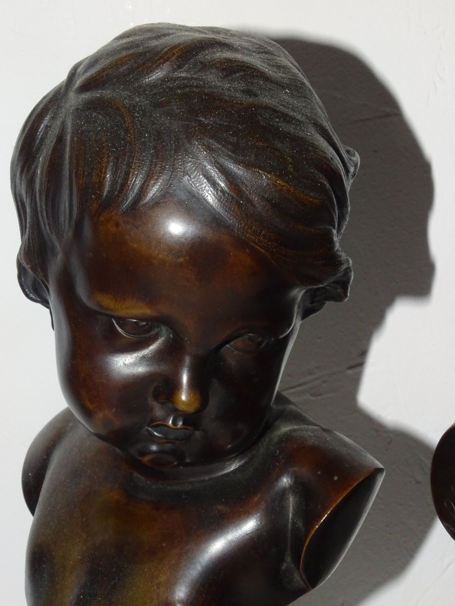 François Flamand DEUX BUSTES D'AMOUR SUR SOCLES bronze, patine brune -photo-2