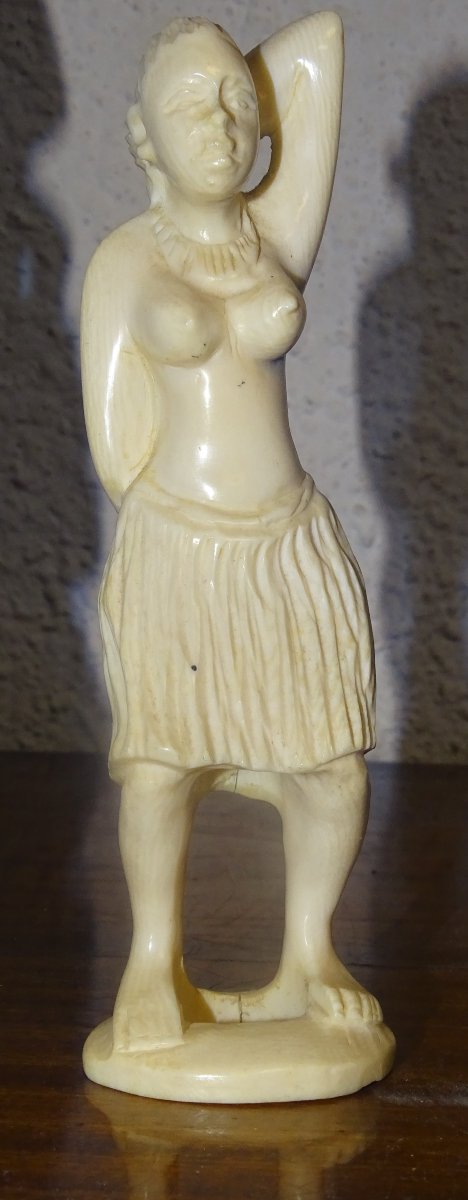 Set Of 3 African Ivory Sculptures, Colonial Era-photo-2