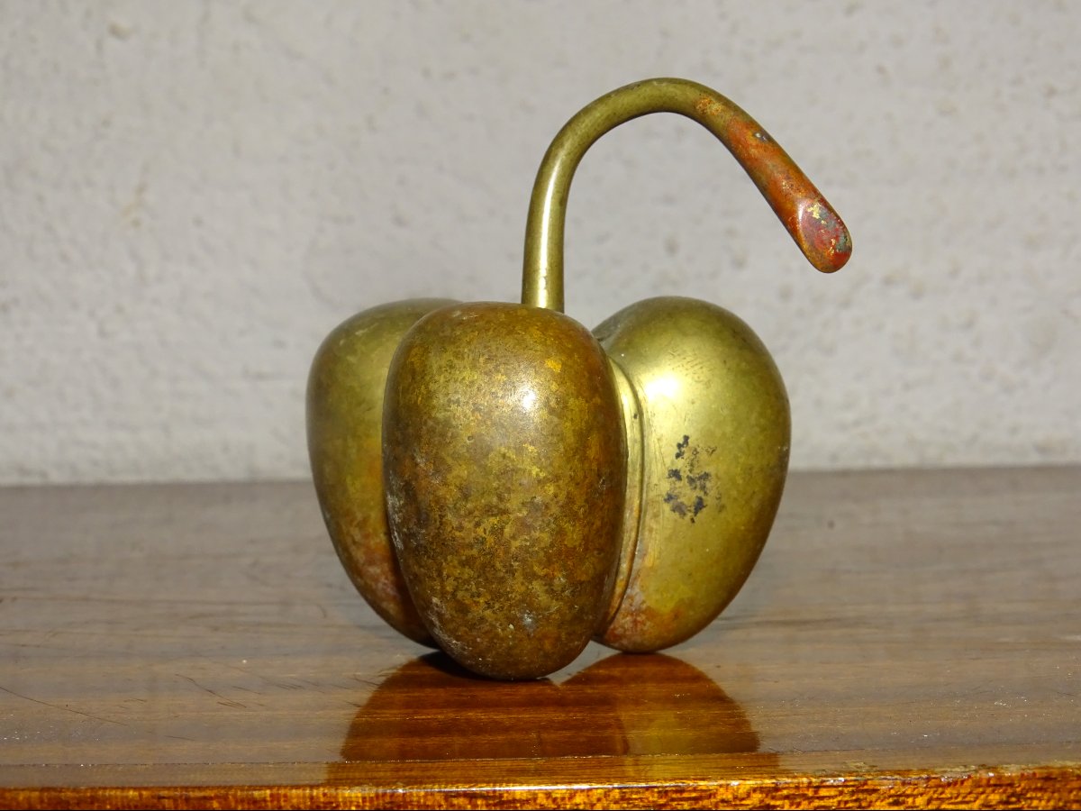 Fruit-shaped Paperweight, China, 19th Century-photo-2