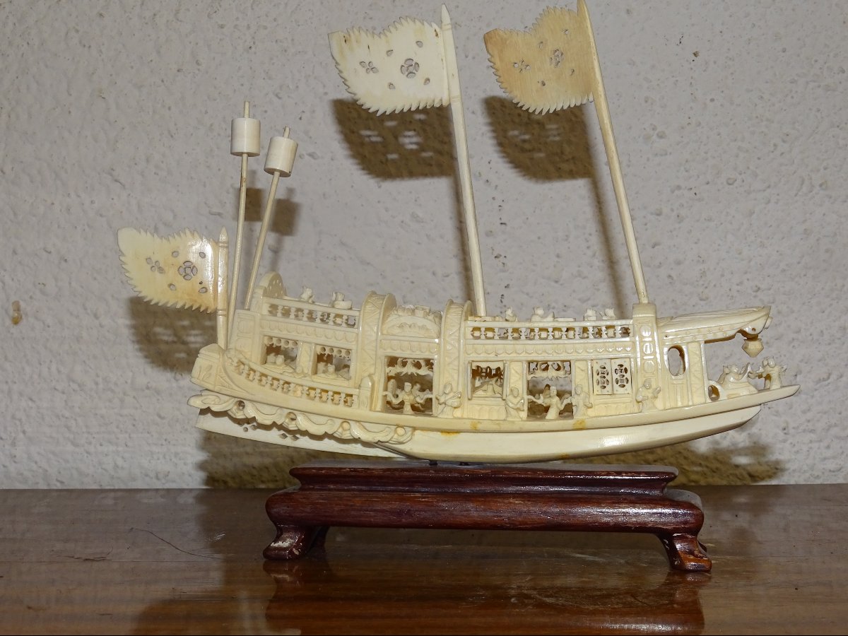 Imperial Junk Made Of Carved Ivory – Canton, Late 19th Century-photo-3