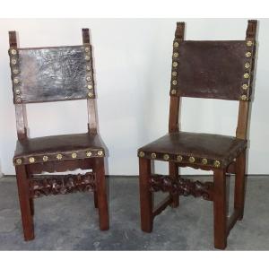 paire de chaises louis XIII renaissance d'époque XVIIème, cuir et clous bronze