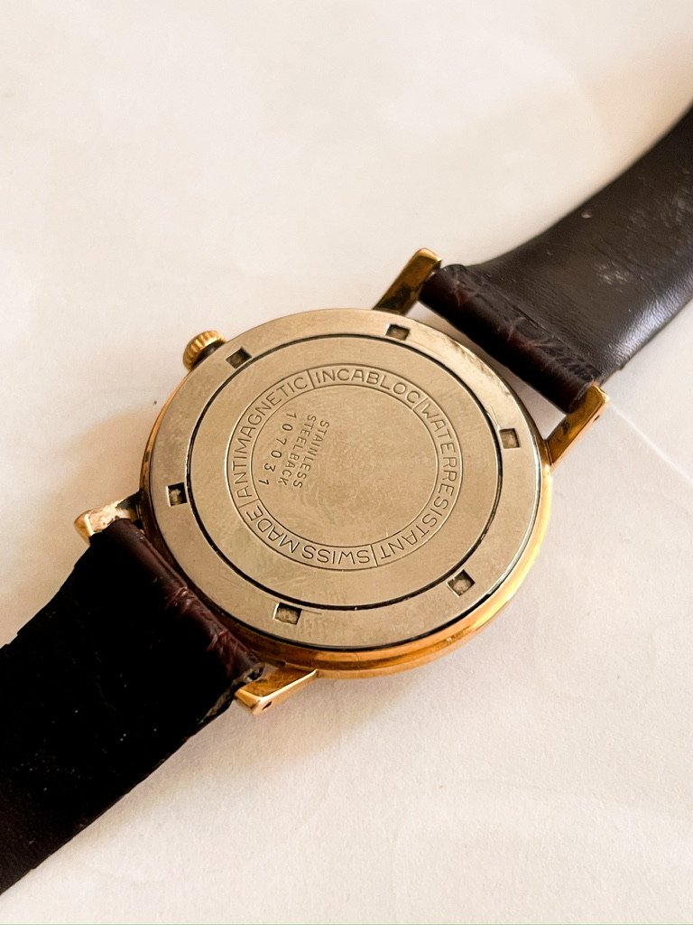 Montre Bucherer 17 Jewels — dress watch vintage années 60 – Swiss Made – 35mm – Mécanique-photo-1