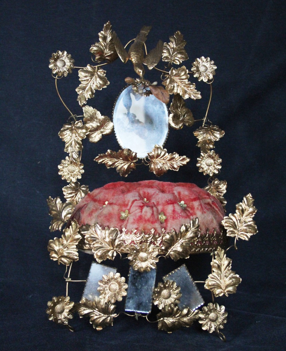 19th-century Bridal Globe-photo-3