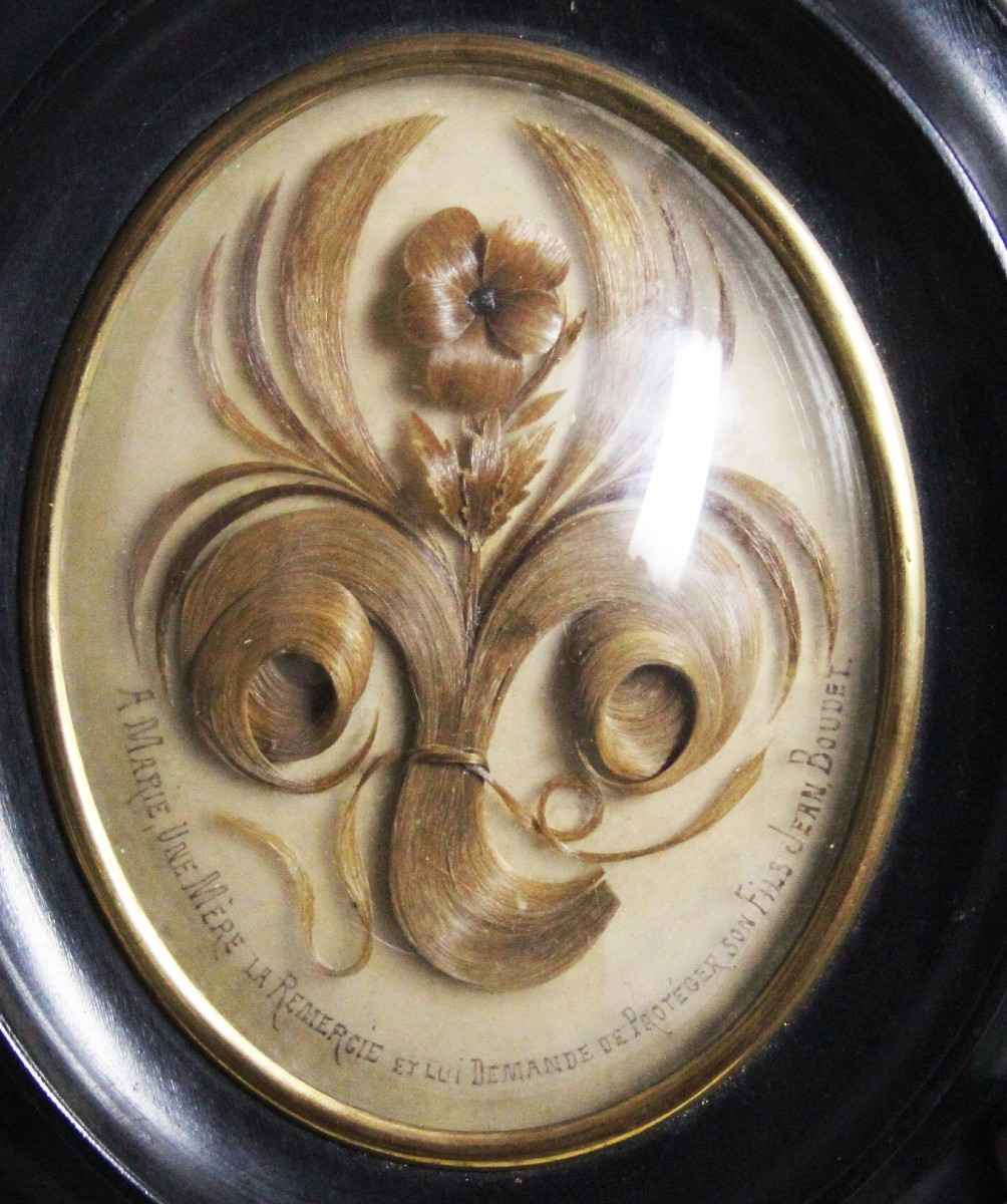 Victorian Mourning Relic Made Of Worked Hair-photo-1