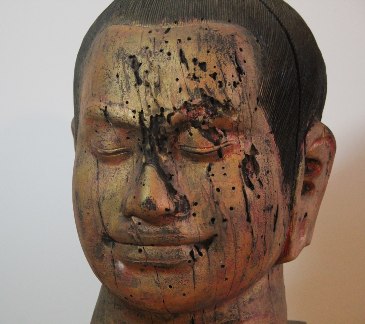 Wooden Head Of King Jayavarman VII - Cambodia