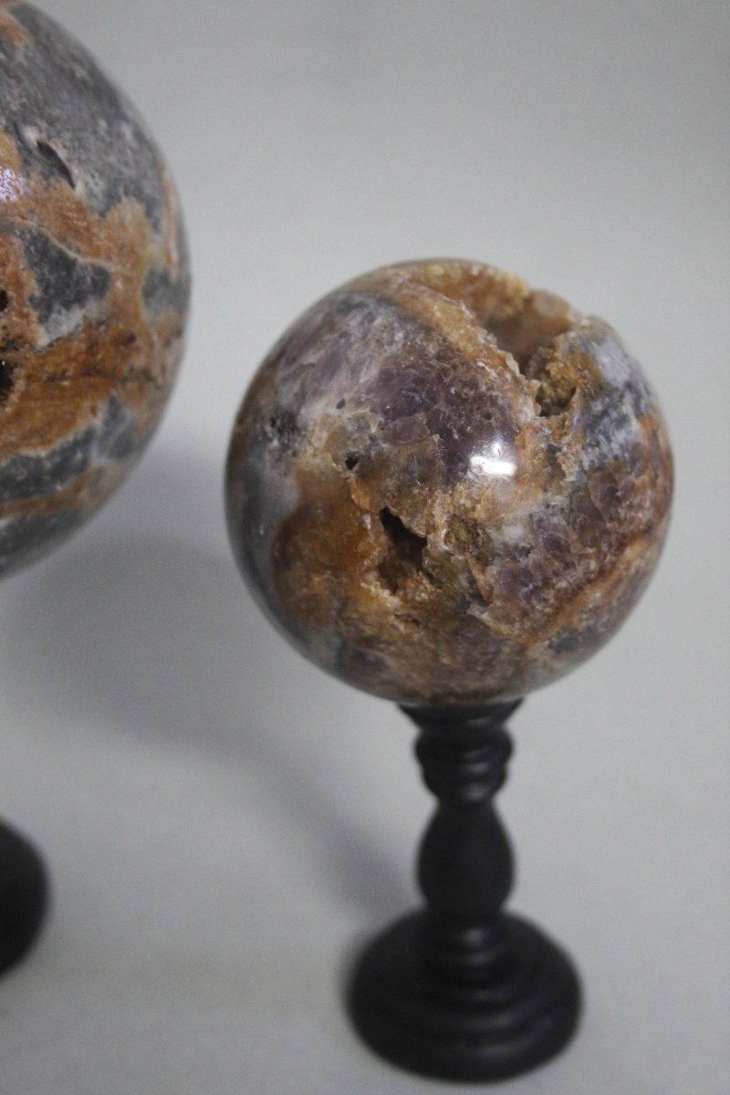 Paire de sphères en quartz, agate et améthyste sur socles personnalisés-photo-3