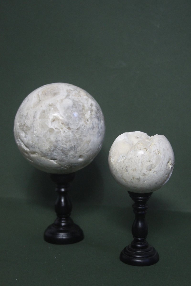 Pair Of Quartz Spheres On Custom Bases-photo-3