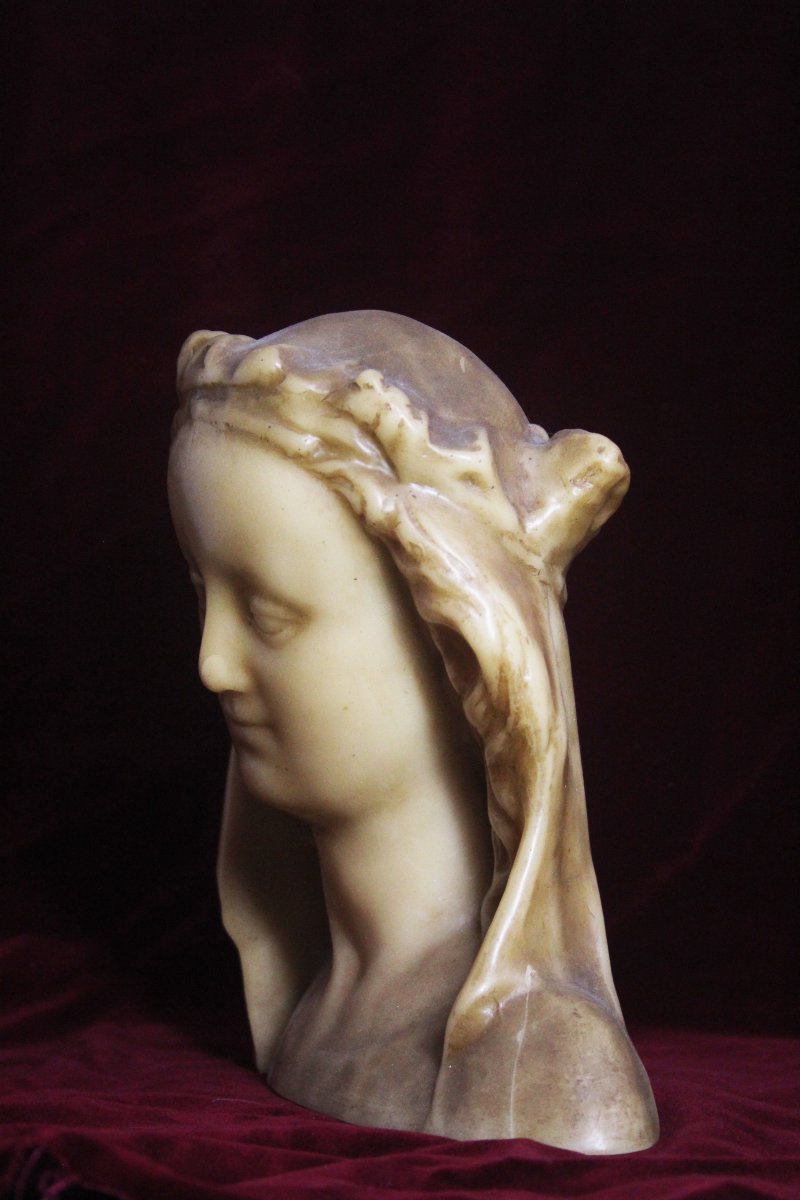 Buste de la Vierge voilée en cire d’abeille – Début du XIXe siècle-photo-4