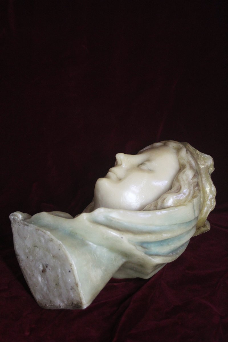 Bust Of The Crowned Virgin Mary In Beeswax – France, Early 19th Century-photo-1
