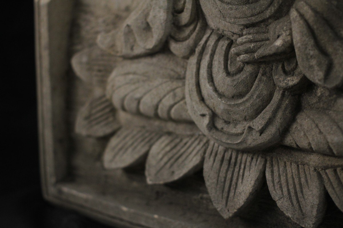 Buddha In The Lotus Barre-relief.-photo-3