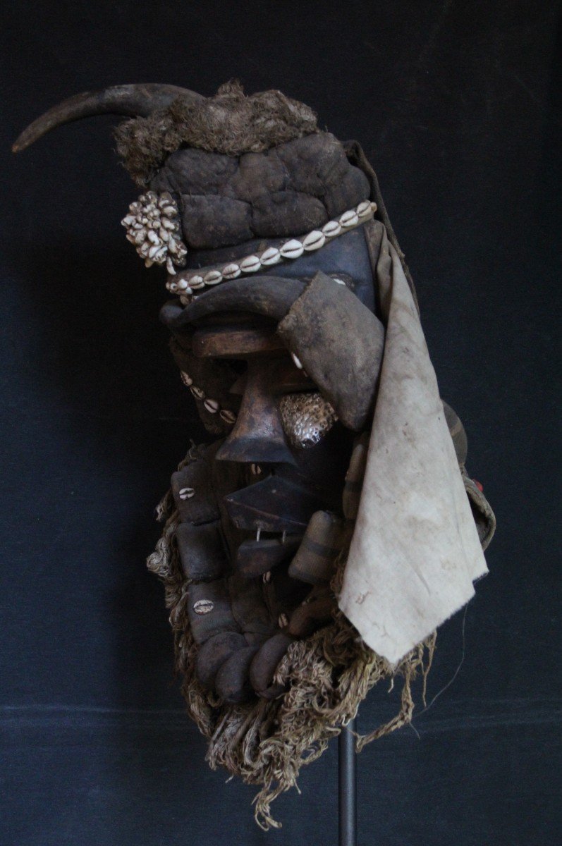 Dan Mask - Ivory Coast, Liberia-photo-3