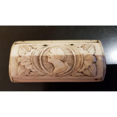 18th Ivory Snuffbox