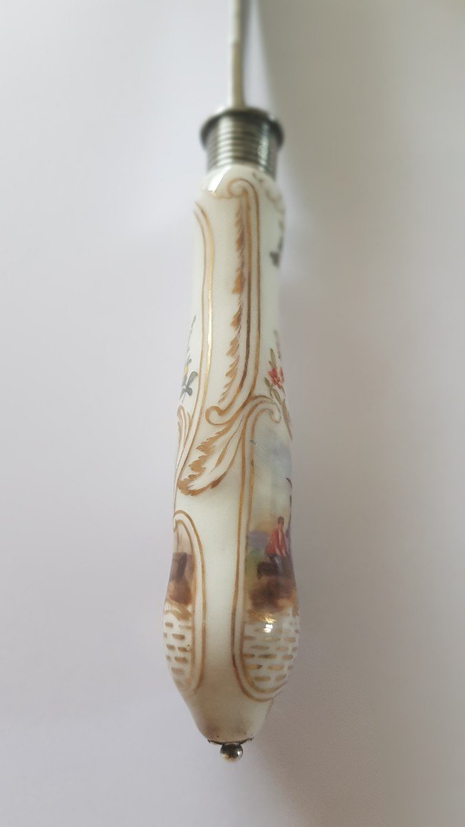 18th Century Porcelain Handle Knives-photo-4