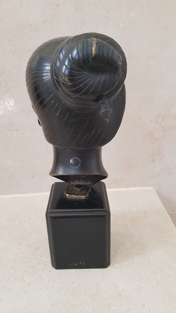 Bute Bronze Femme Asiatique-photo-4