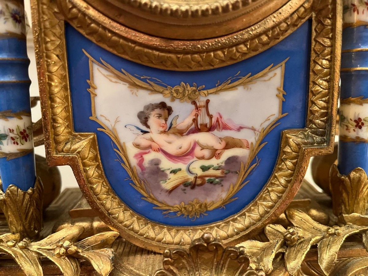 Napoleon III Bronze And Porcelain Clock-photo-2