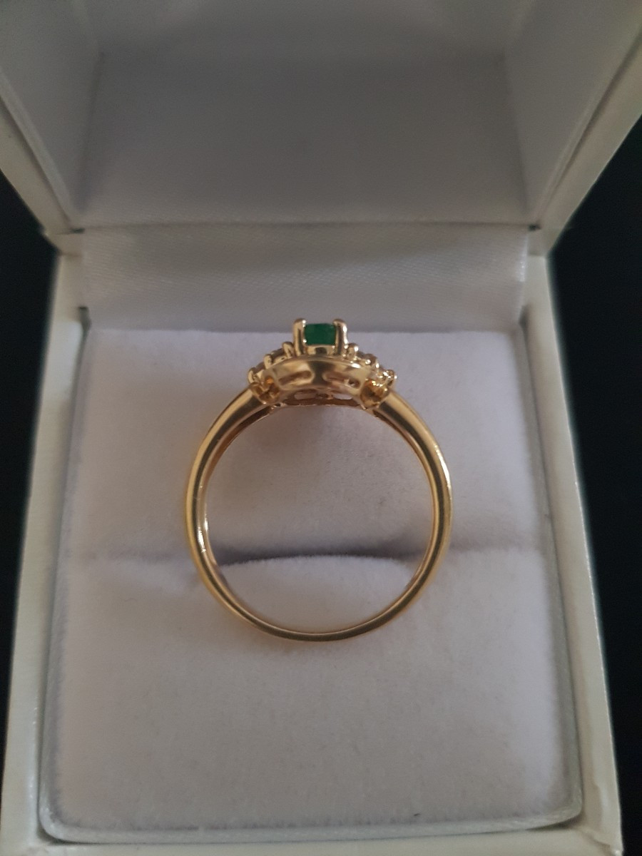 Gold, Emerald, And Diamond Ring-photo-4