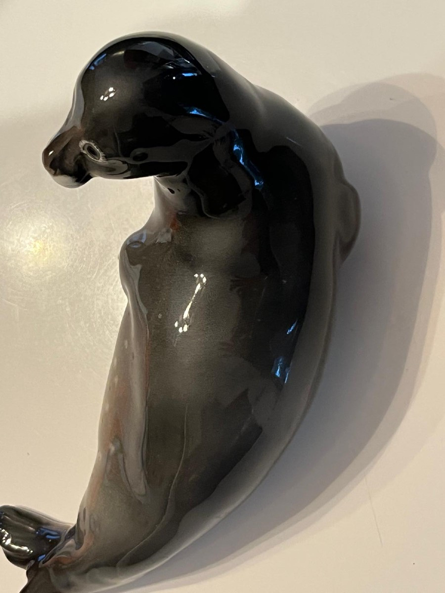 Porcelain Seal Set-photo-3