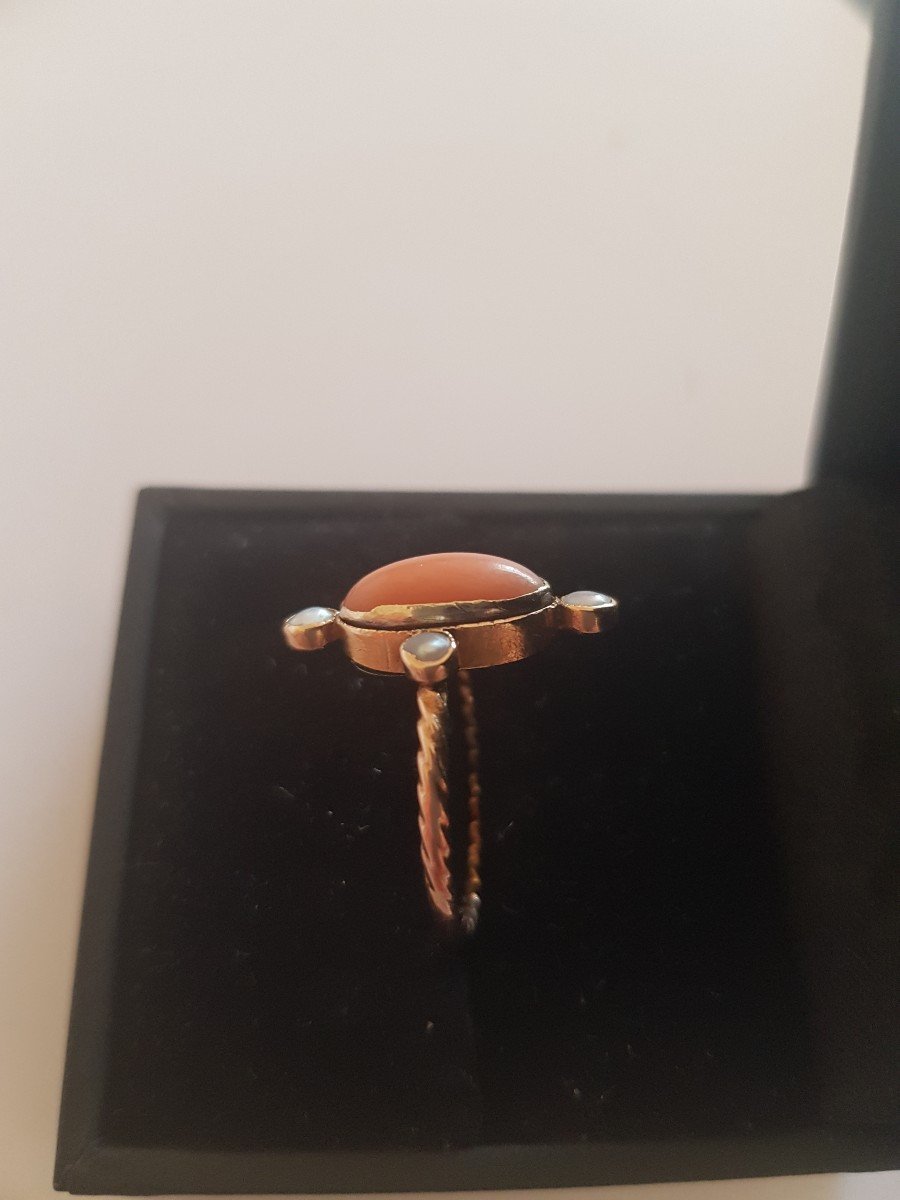 Late 19th Century Gold Ring With Coral Beads-photo-3
