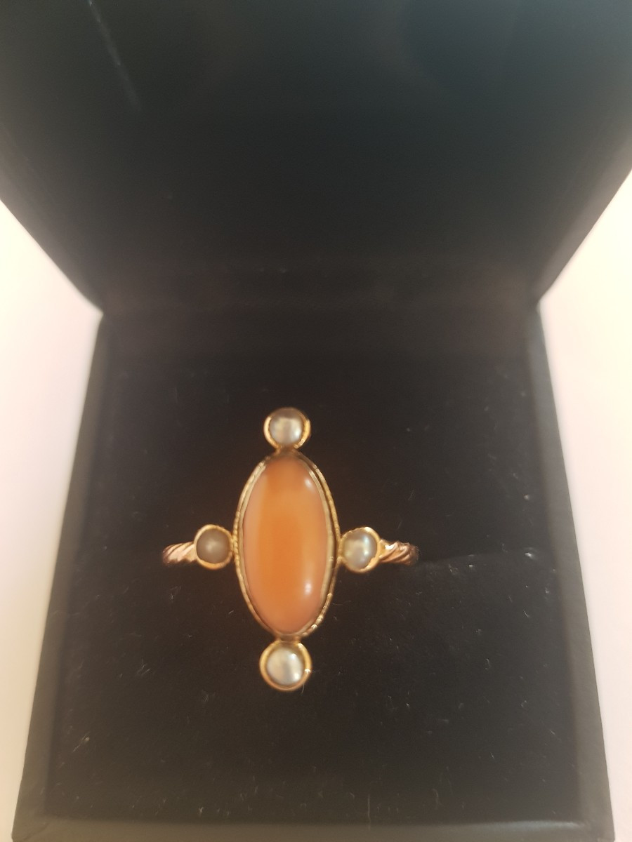 Late 19th Century Gold Ring With Coral Beads-photo-1