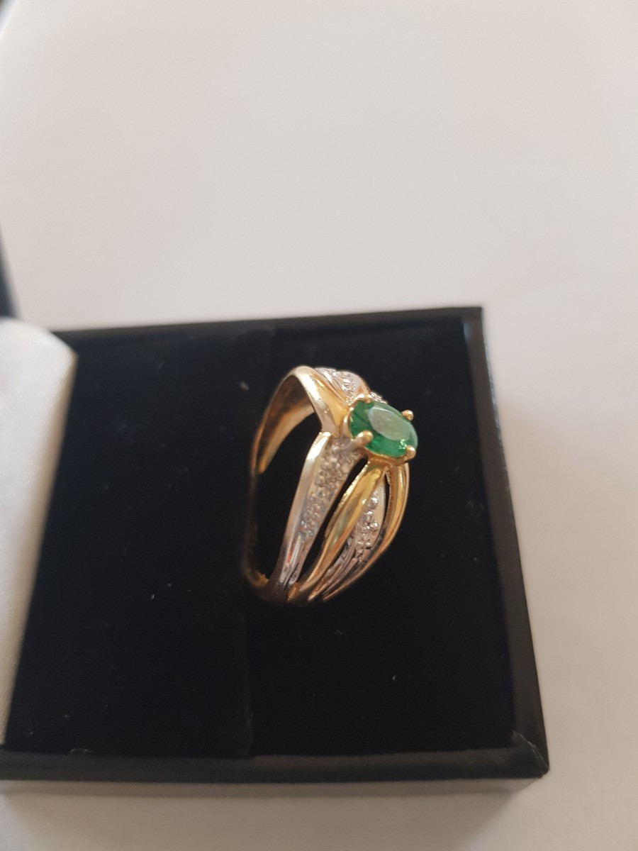 Gold, Emerald, And Diamond Ring-photo-2