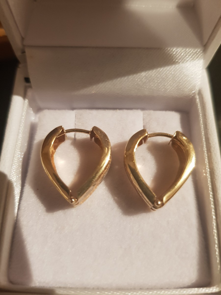 Three-gold Earrings-photo-2