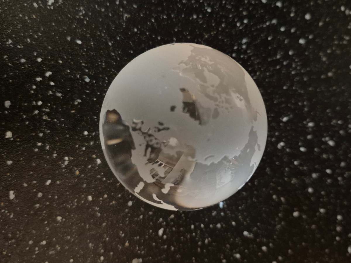 Tiffany Globe Paperweight-photo-3