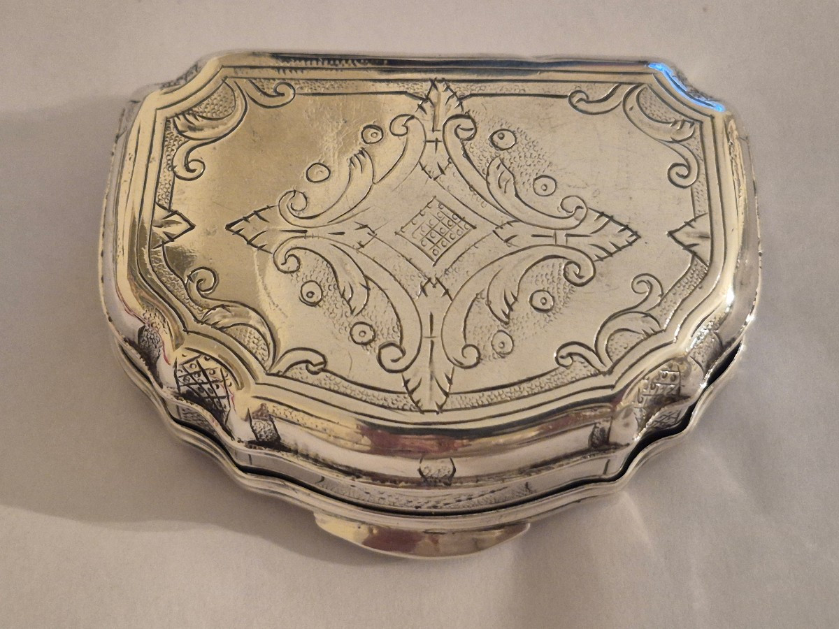 Silver Snuffbox-photo-2