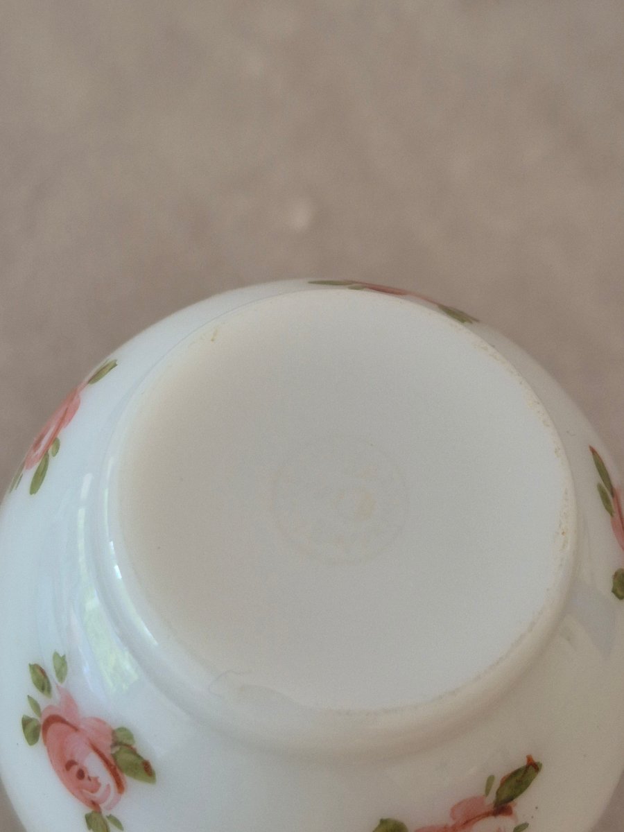 Baccarat Opaline Vase-photo-4
