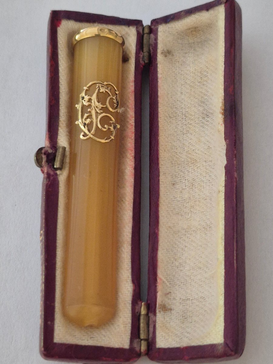 Amber-gold Cigarette Holder-photo-4