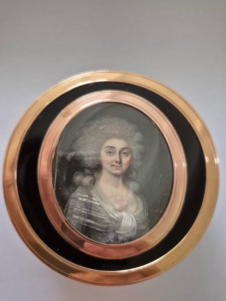 18th-century Tortoiseshell And Fine Gold Box