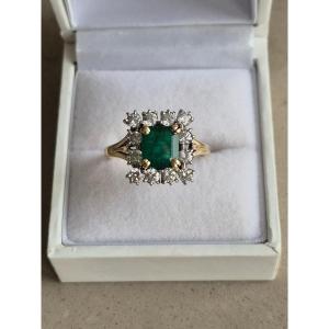 Gold-emerald-diamond Ring