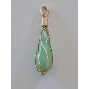 Pendentif or-jade