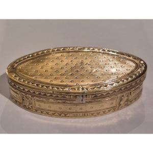 18th Century Pomponne Snuffbox