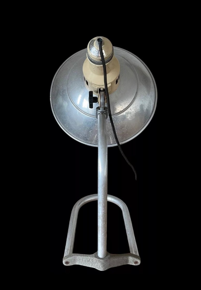 Calorex Dentist Medical Industrial Design Lamp-photo-1