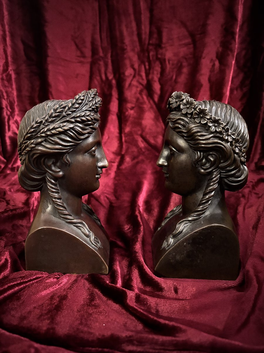 Pair Of Bronze Busts Of Women In Antique Style, Empire Period-photo-3