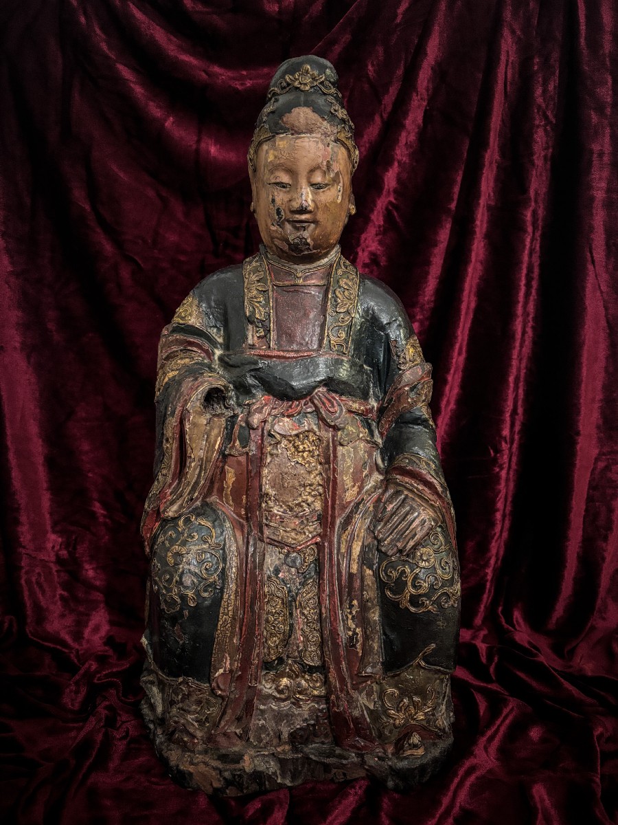 Lacquered Wooden Statue Of A Queen, Vietnam, 18th Century