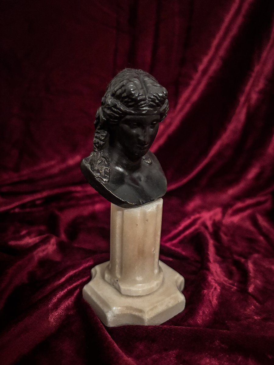 Bronze Bust Of Ariadne In The Antique Style On A Marble Column, 19th Century-photo-4
