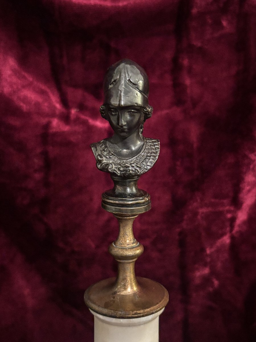 Petit buste d'Athéna en bronze à patine brune sur socle en bronze doré, XIXe siècle-photo-2