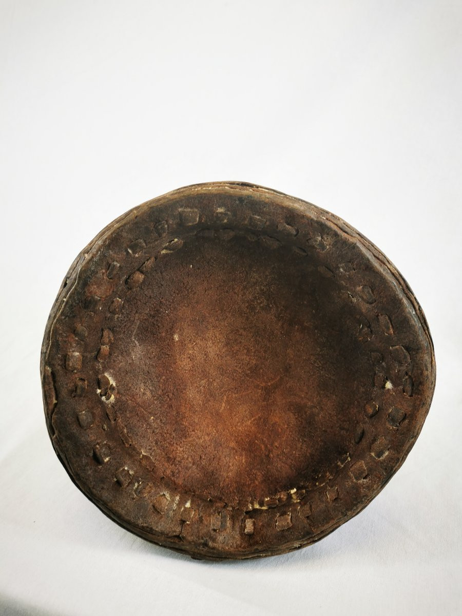 Outre en cuir (ou gourde traditionnelle) d’origine africaine ou saharienne-photo-6