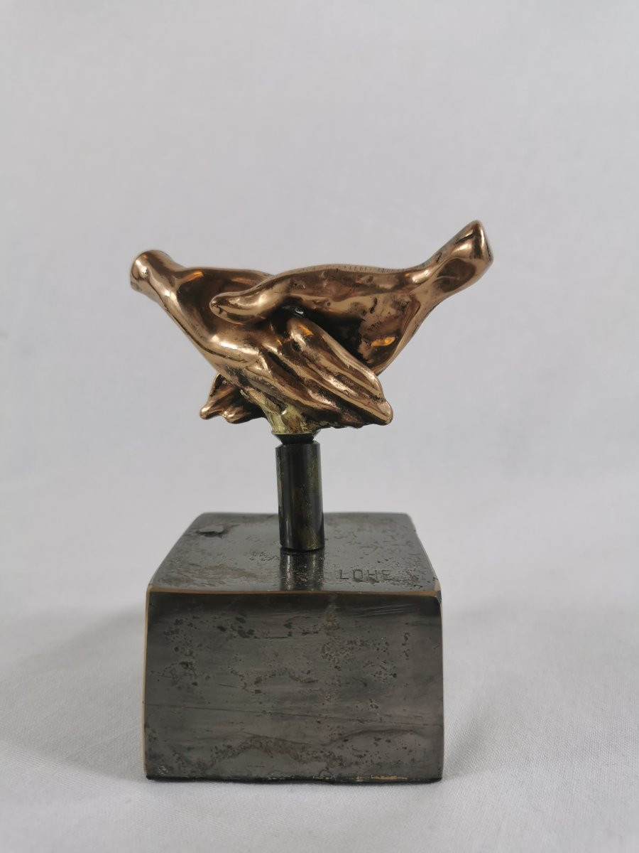 Bronze Sculpture "intertwined Hands" By Lohé -photo-2