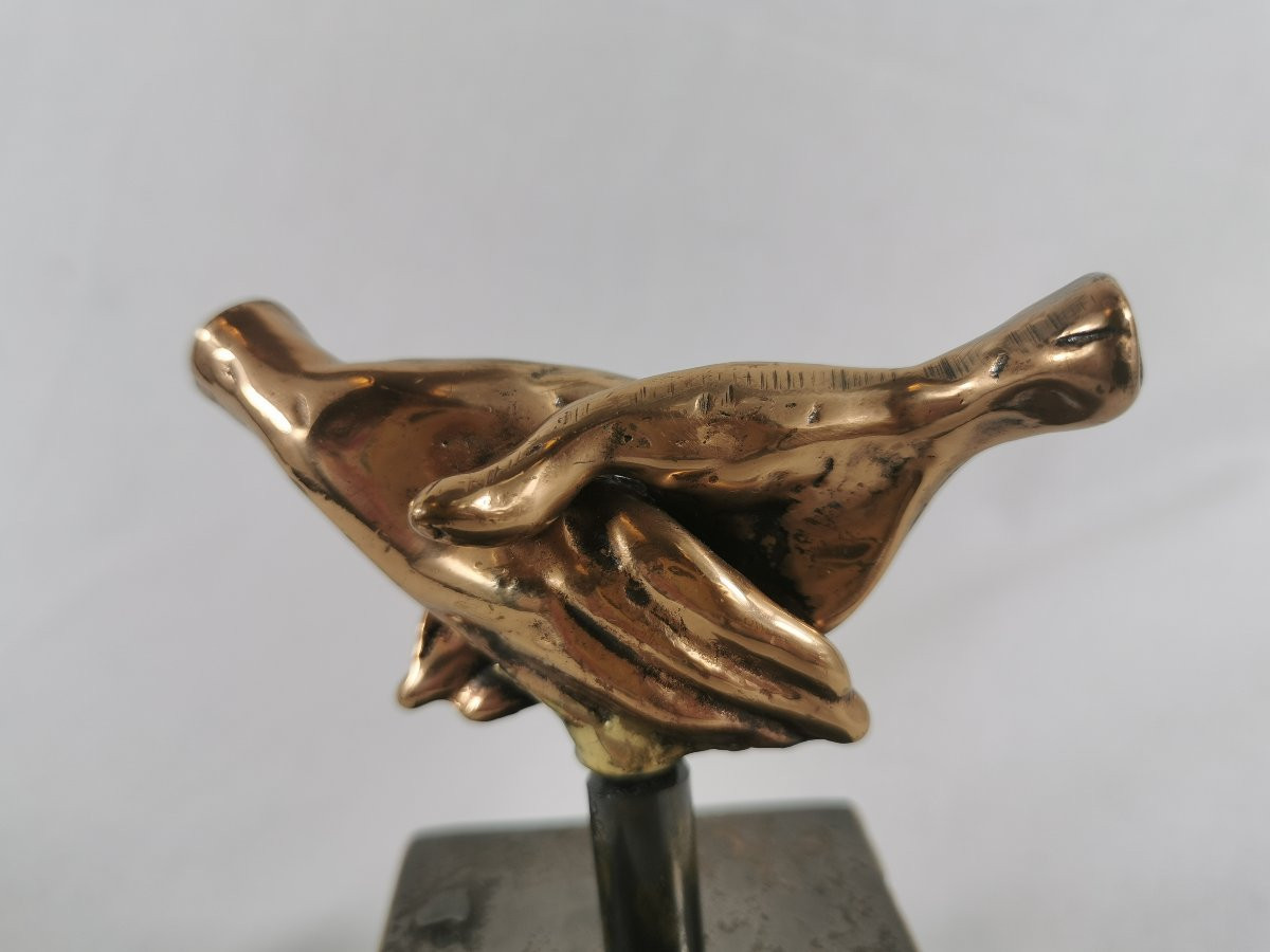 Bronze Sculpture "intertwined Hands" By Lohé -photo-3